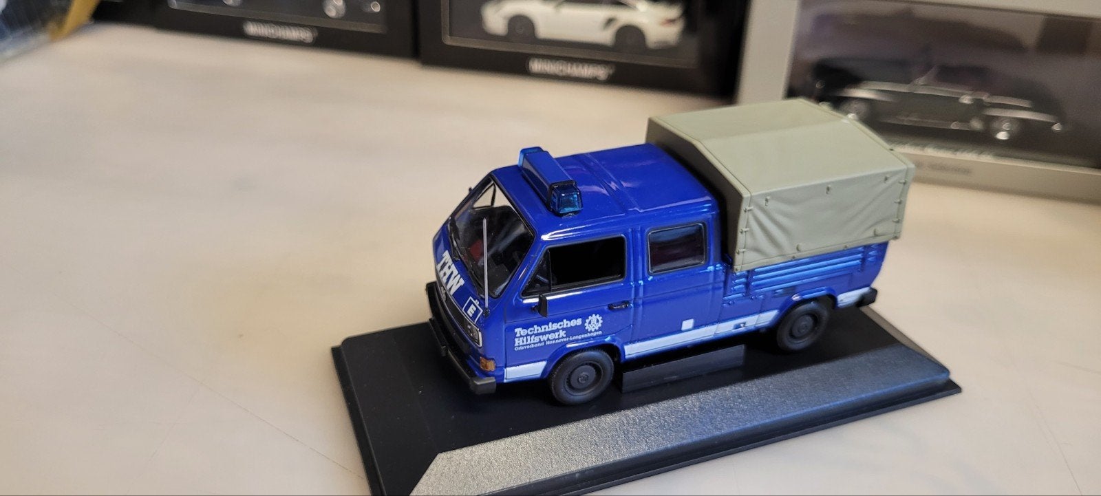 Minichamps VW T3 Doka THW, Ophalen of Verzenden, Zo goed als nieuw, Auto, MiniChamps