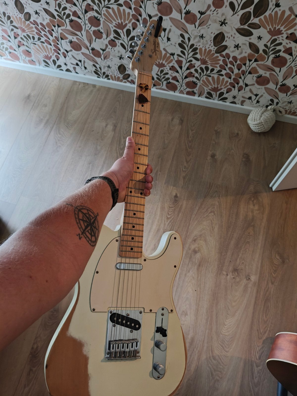Squier Telecaster - Vintage White/Butterscotch Blonde, Ophalen