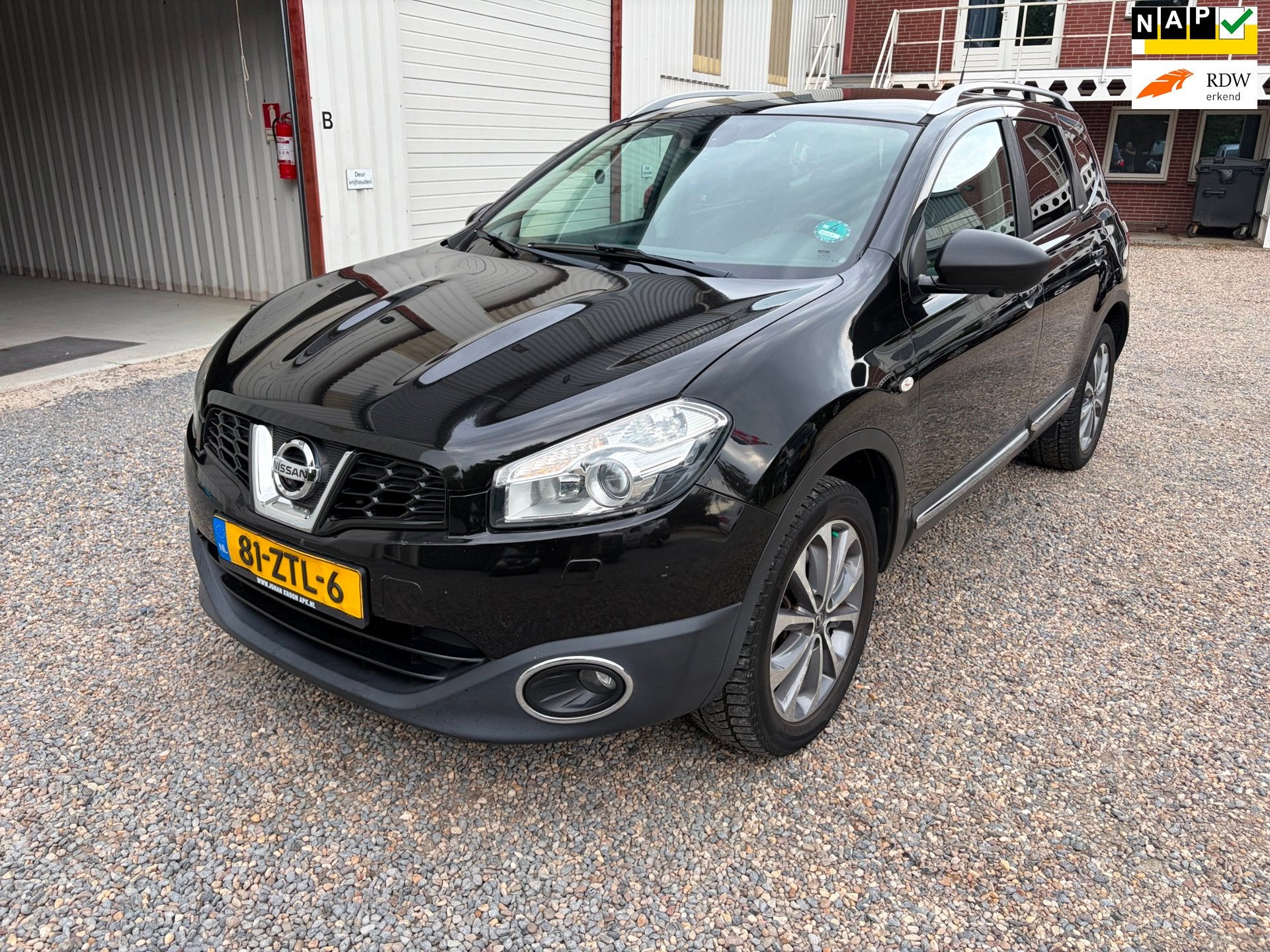 Nissan Qashqai +2 2.0 Connect Edition 4WD 7P Leer, Auto's, Automaat, Euro 5, Gebruikt, Zwart
