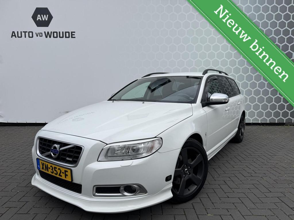Volvo V70 2.5T Summum Leer Xenon R design Trekhaak Stoelverw, Auto's, Euro 5, Gebruikt, Handgeschakeld, 1600 kg