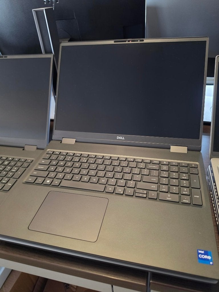 SALE!! Alle DELL Precision 7540 7550 7560 7670 7680 modellen, Computers en Software, Met videokaart, 2 tot 3 Ghz, Intel® Core™ i7 