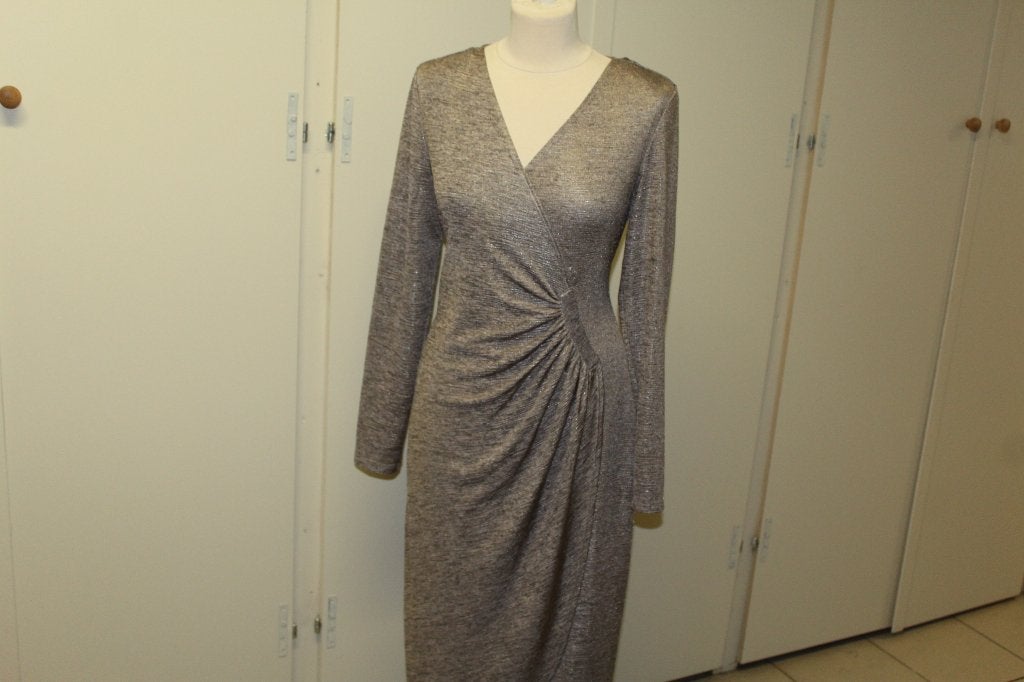 Joseph Ribkoff prachtig chique beige/glans jurk mt 38/40, ., Beige, Joseph Ribkoff, Ophalen of Verzenden