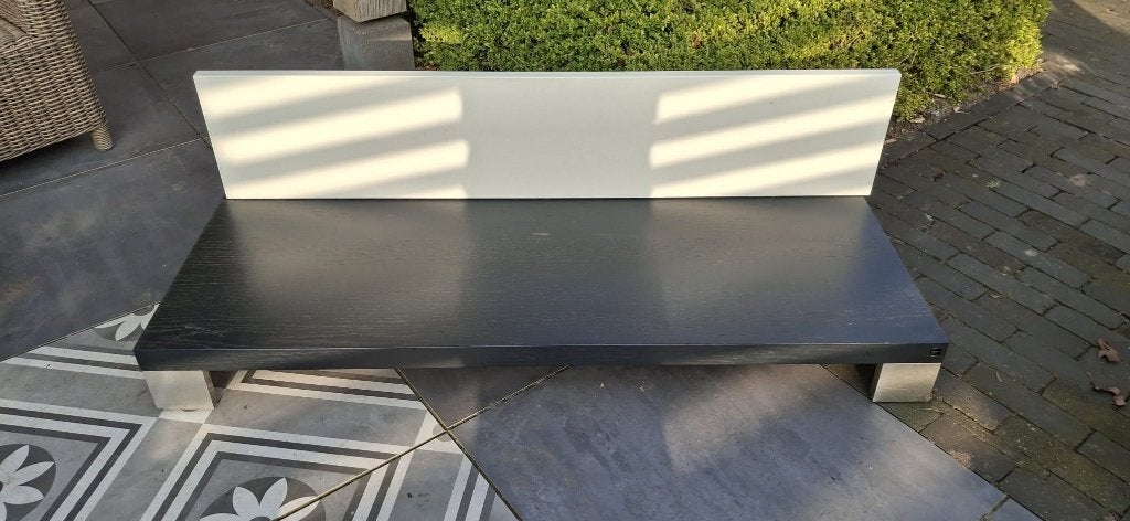 Lage zwart met witte tv-meubel/podium van het merk Hulsta, Ophalen, Gebruikt