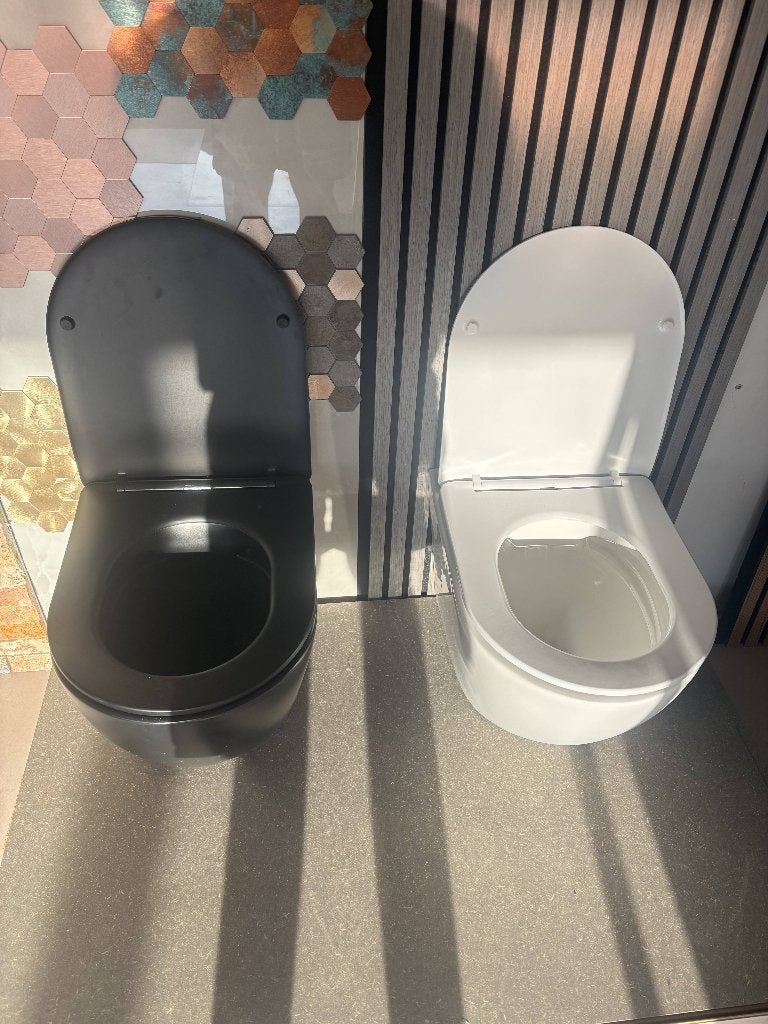 WC-Potten Inbouw Compleet | Zwart & Wit | 50+ Stuks Voorraad, Ophalen, Nieuw, Toilet