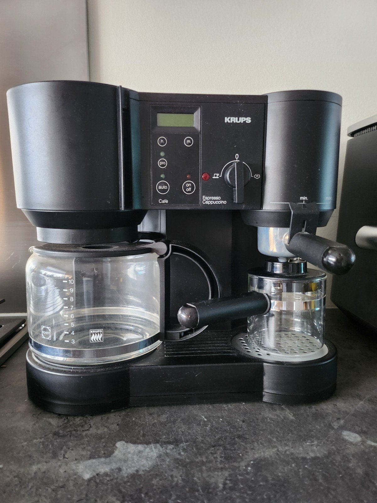 Krups IL Caffè Bistro Type 867 – koffie, espresso & cappucci, Gebruikt, 10 kopjes of meer, Combi, Gemalen koffie