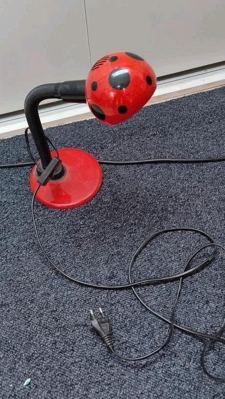 Leuke rode lieveheersbeestje bureaulamp, Ophalen, Gebruikt, Metaal