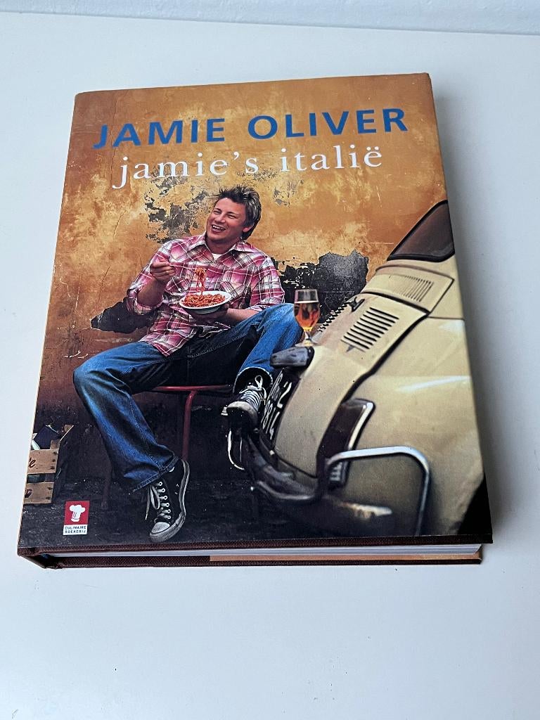 Jamie Oliver - Jamie's Italy kookboek, Boeken, Ophalen of Verzenden, Zo goed als nieuw, Overige gebieden