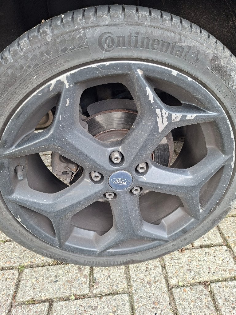Foto 21 van Ford Focus 2.0 Nieuwe Apk