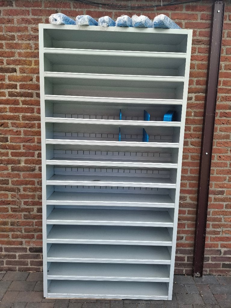 opbergkast gebruikt schappen met vakverdelers, Ophalen, Gebruikt