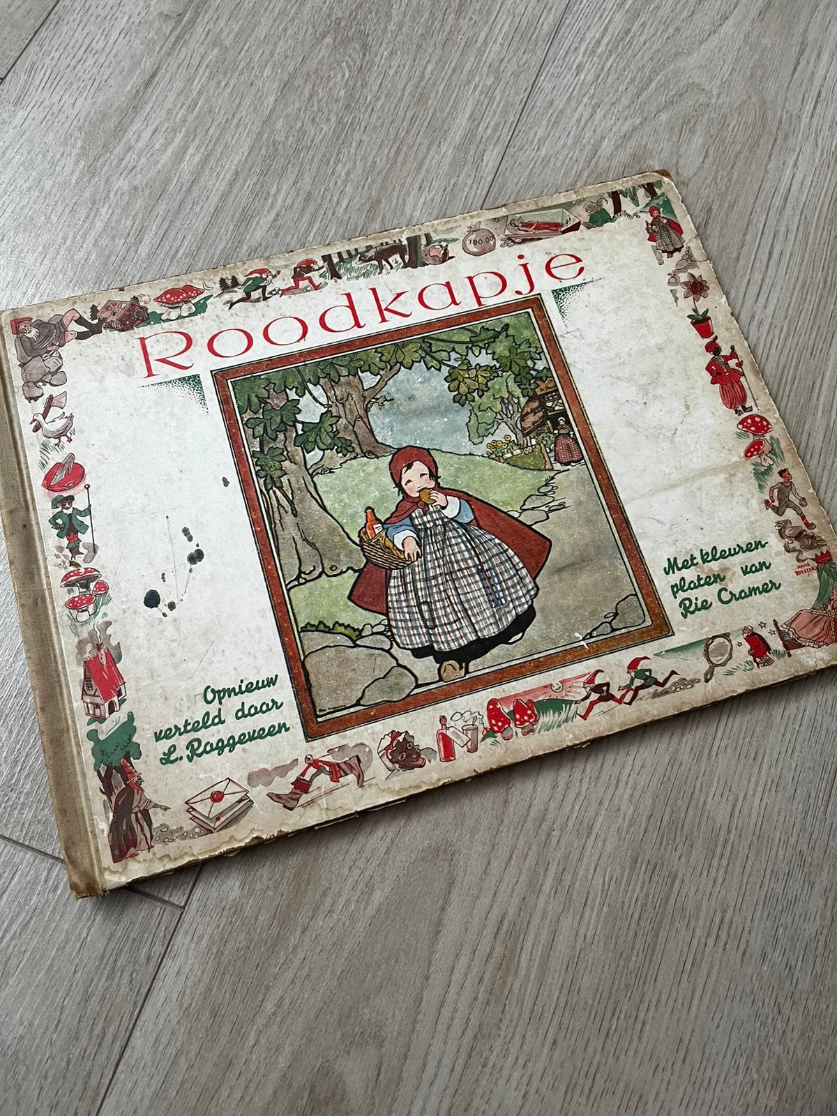 Roodkapje, Ophalen of Verzenden