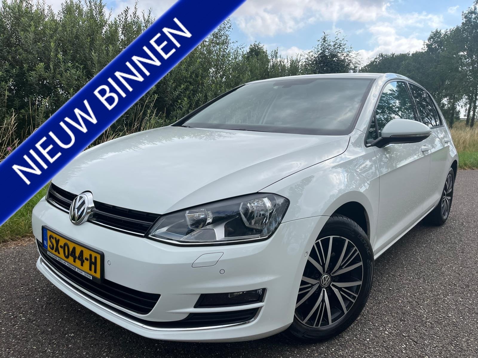 Volkswagen Golf 1.6 TDI | Clima | Cruise | Navi | Bluetooth, Auto's, Gebruikt, 4 cilinders, 1239 kg, Wit