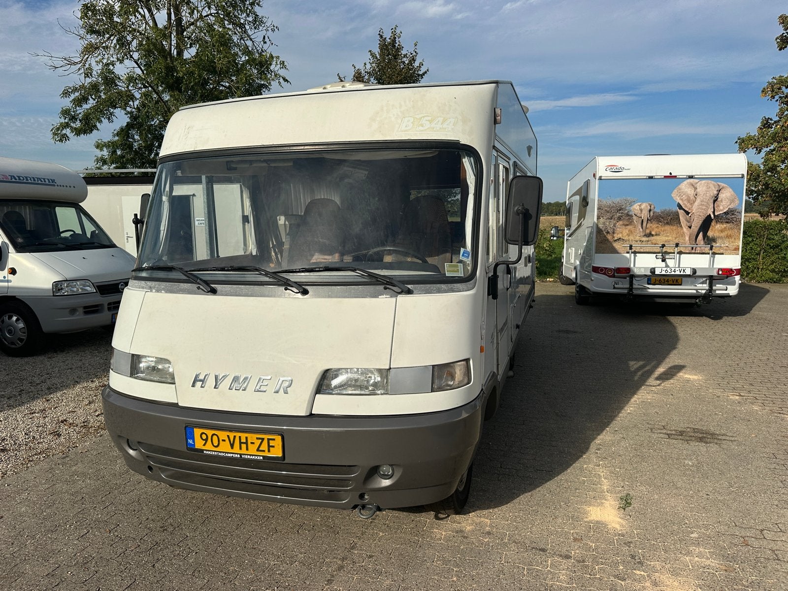 Hymer B544 met airco, luchtvering en zonnepanelen, Caravans en Kamperen, Integraal, Ringverwarming, Raamblindering, 6 tot 7 meter