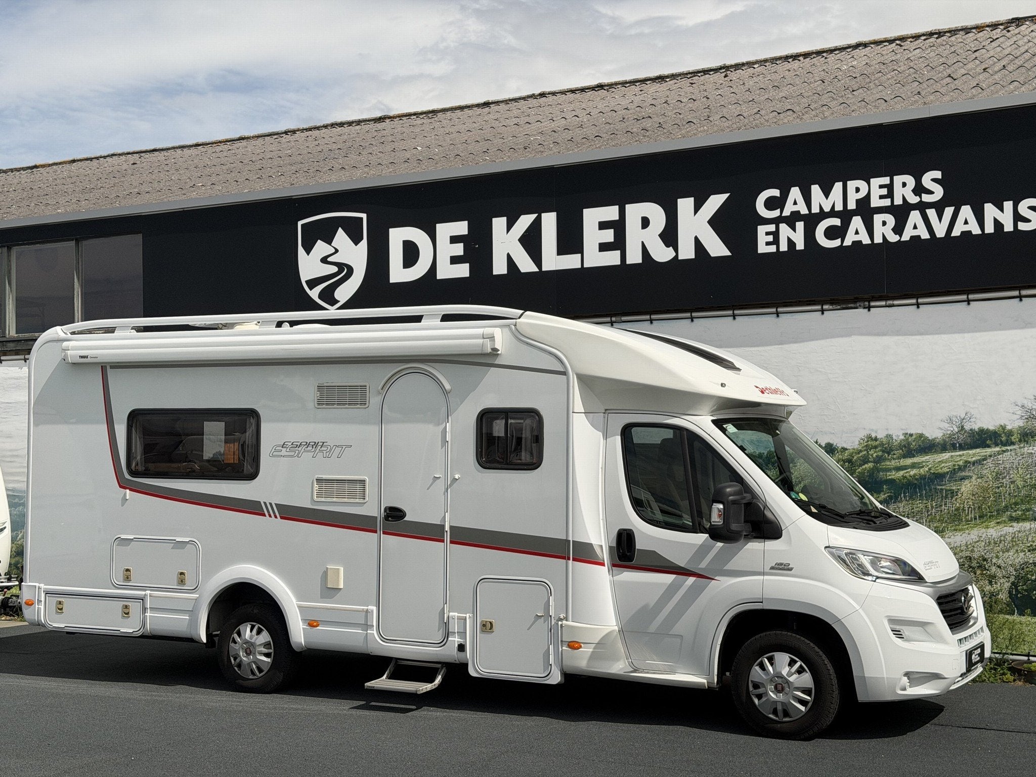 Dethleffs ESPRIT T7010 / Gratis Stalling (bj 2016), Caravans en Kamperen, Dakluik, 7 tot 8 meter, Bedrijf, Diesel