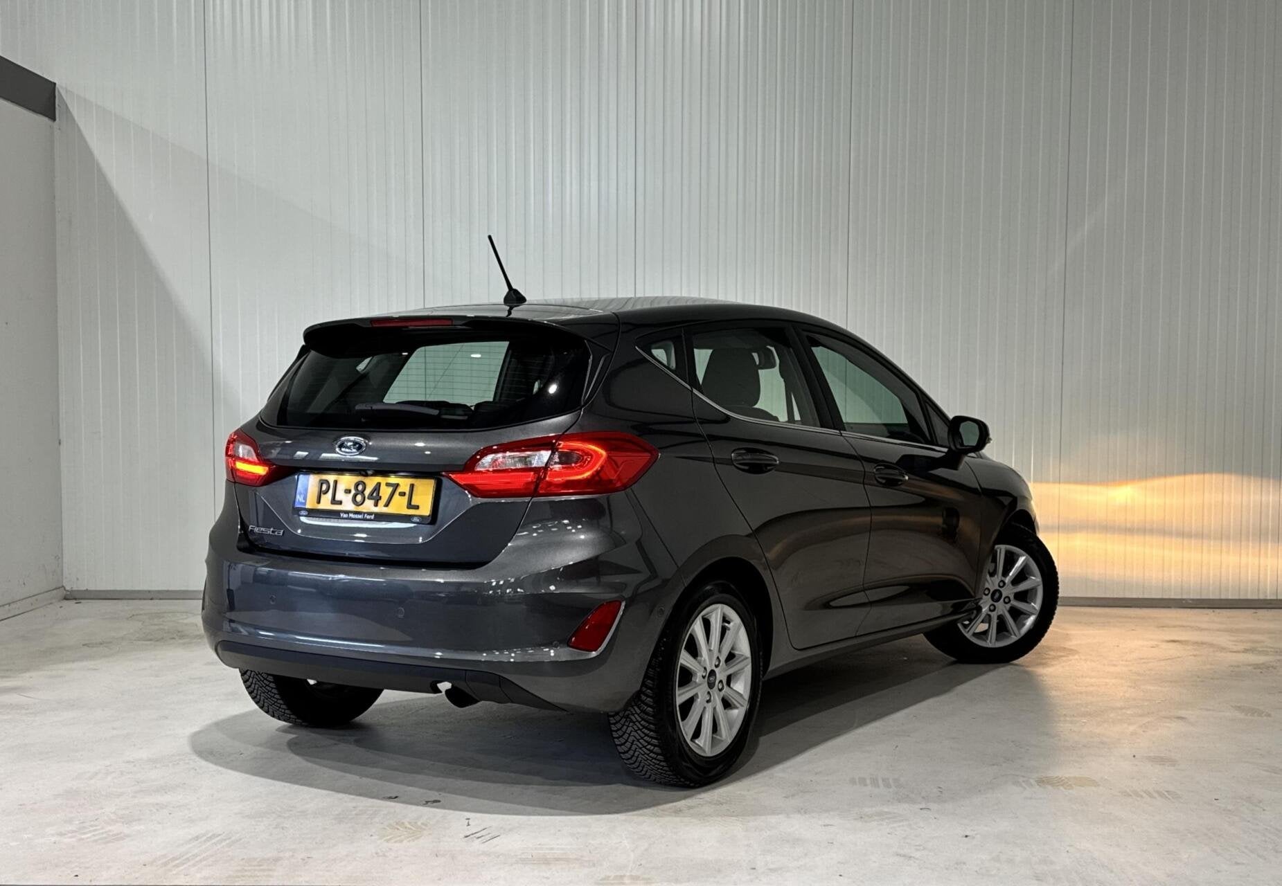 Ford Fiesta 1.0 EcoBoost Titanium|DEALER|CAMERA|CARPLAY|B&O, Auto's, Ford, Voorwielaandrijving, 1063 kg, Euro 6, 580 kg