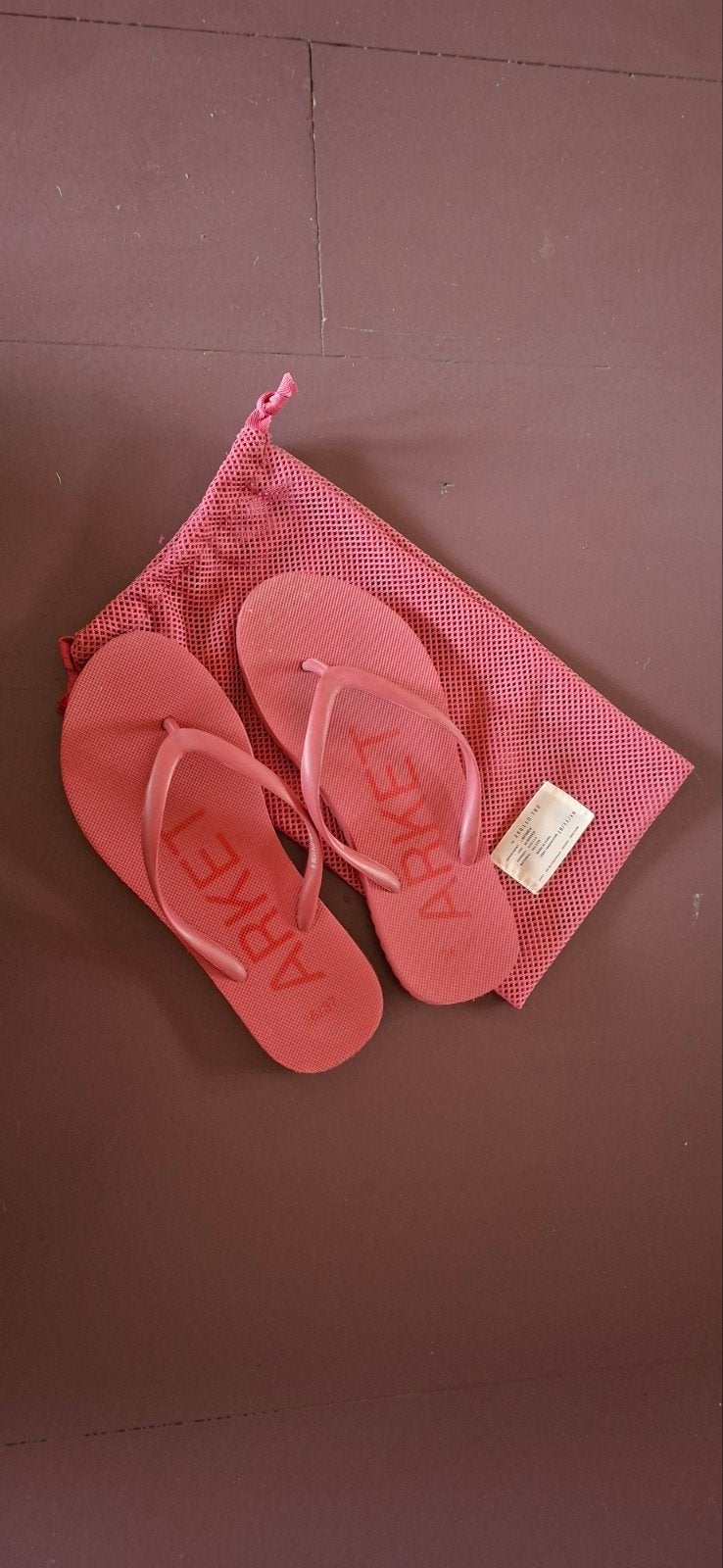 ARKET slippers in tasje.  Maat L/25 cm, Ophalen, Zo goed als nieuw