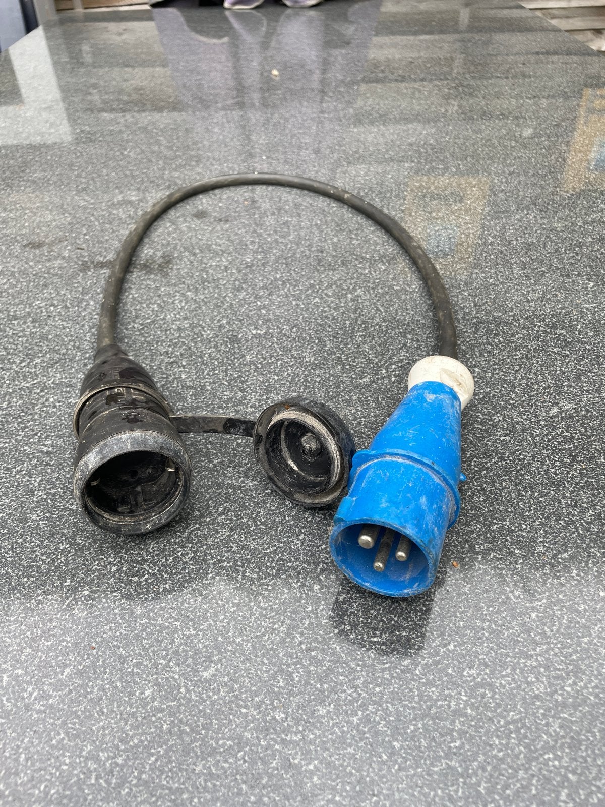 Verlengkabel met CEE stekker en contrastekker, Ophalen of Verzenden, Gebruikt, Overige merken, Kabel of Snoer