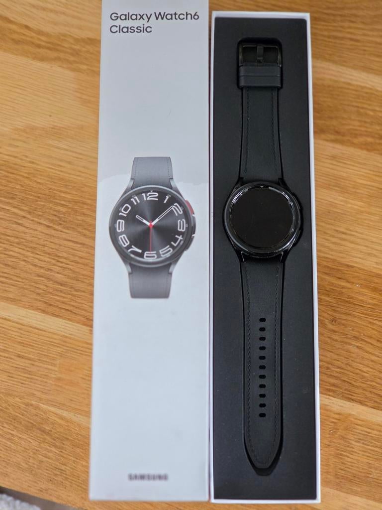 Samsung galaxy watch 6 Classic, Sieraden, Tassen en Uiterlijk, Smartwatches, Zwart, GPS, Ophalen of Verzenden, Zo goed als nieuw