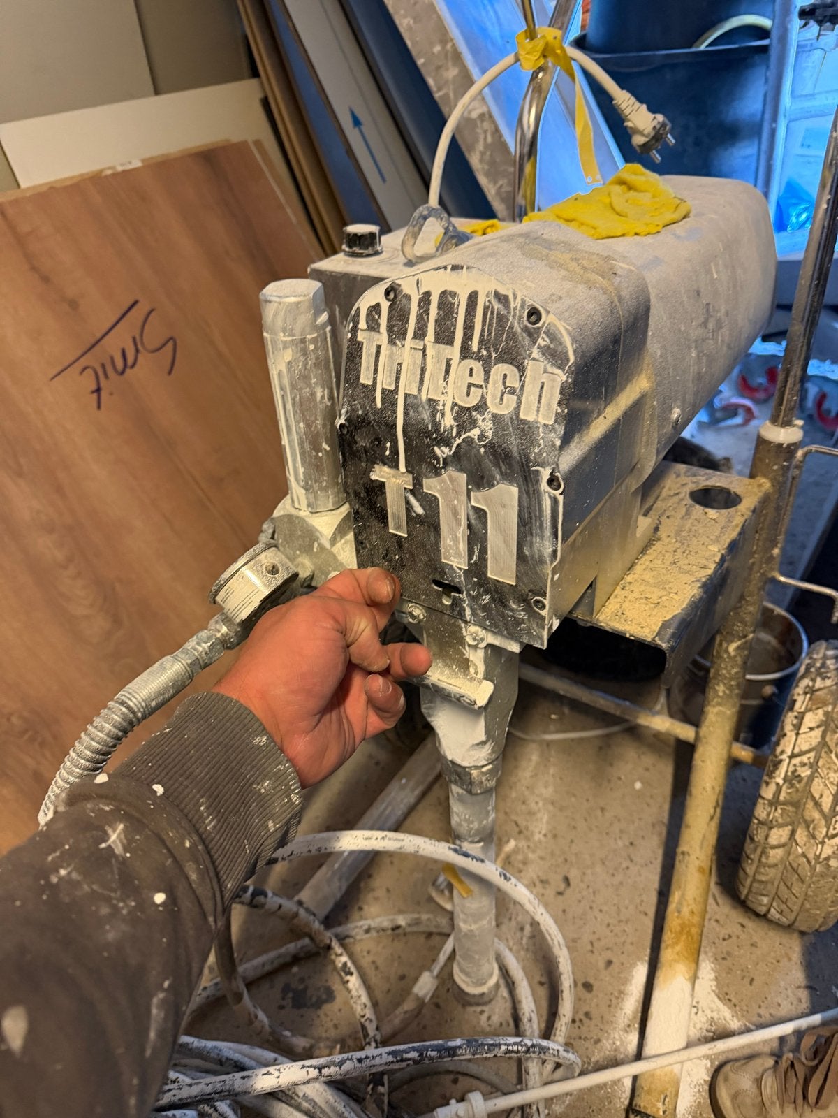 Tritech T11 verfspuit - Gebruikt