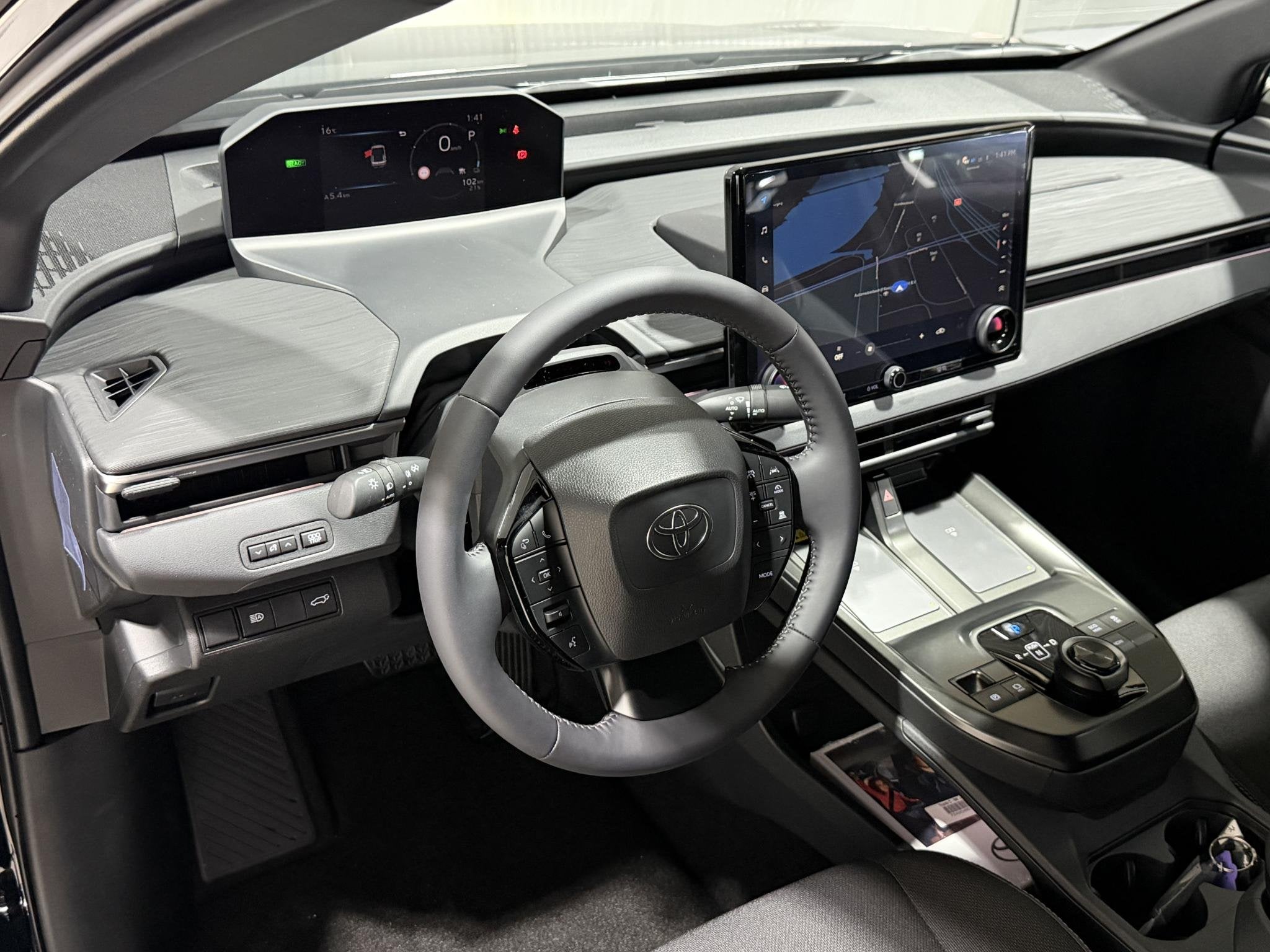 Toyota C-HR+ First Edition 77 kWh Staat in bestelling, 20" W, Auto's, Dealer onderhouden, Overige modellen, 607 km, Leder en Stof