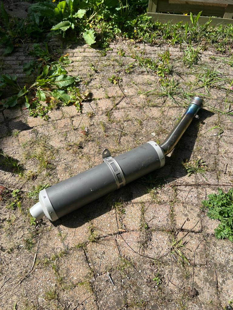 Originele uitlaat-demper Yamaha R1 2002, Ophalen, Gebruikt