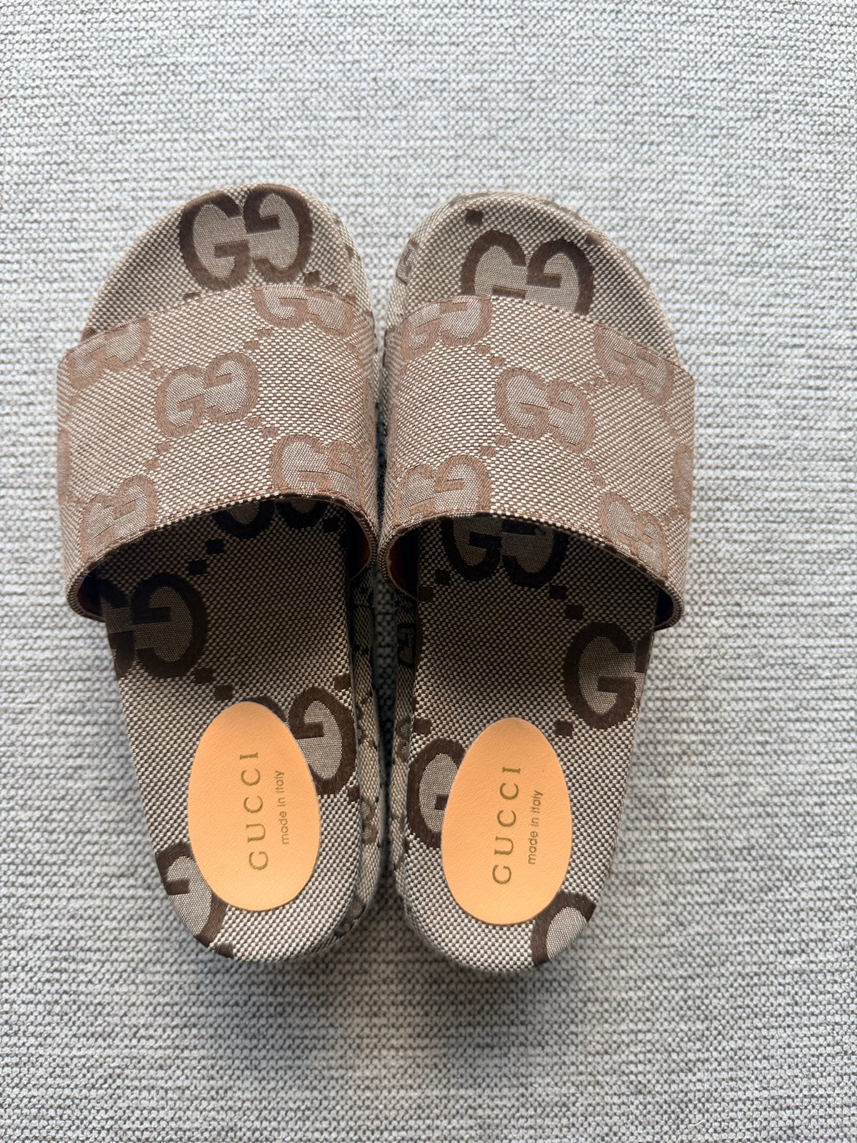 Gave slippers. In top staat., Ophalen of Verzenden, Zo goed als nieuw