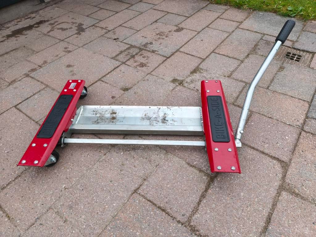 Bike-A-Side motormover, Ophalen