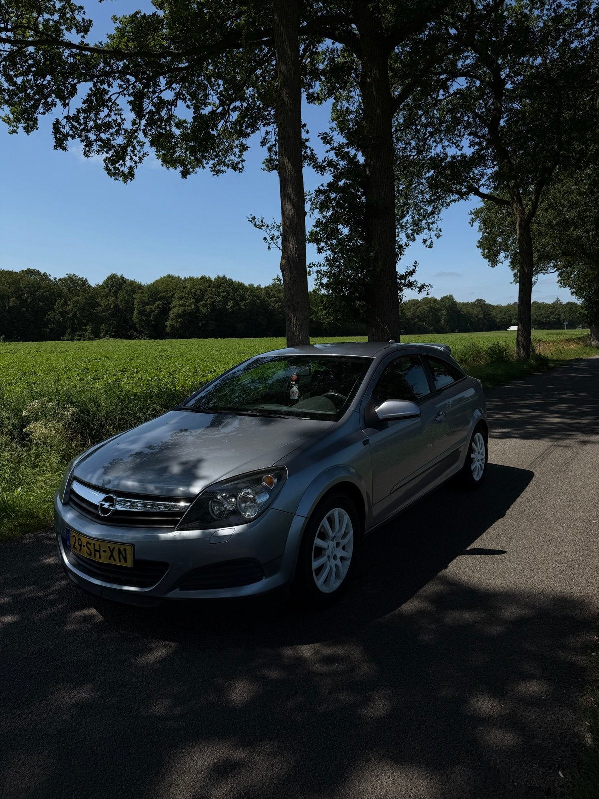 Opel Astra 1.6 16V GTC 2006 Grijs, Auto's, Voorwielaandrijving, 15 km/l, 1145 kg, 4 cilinders