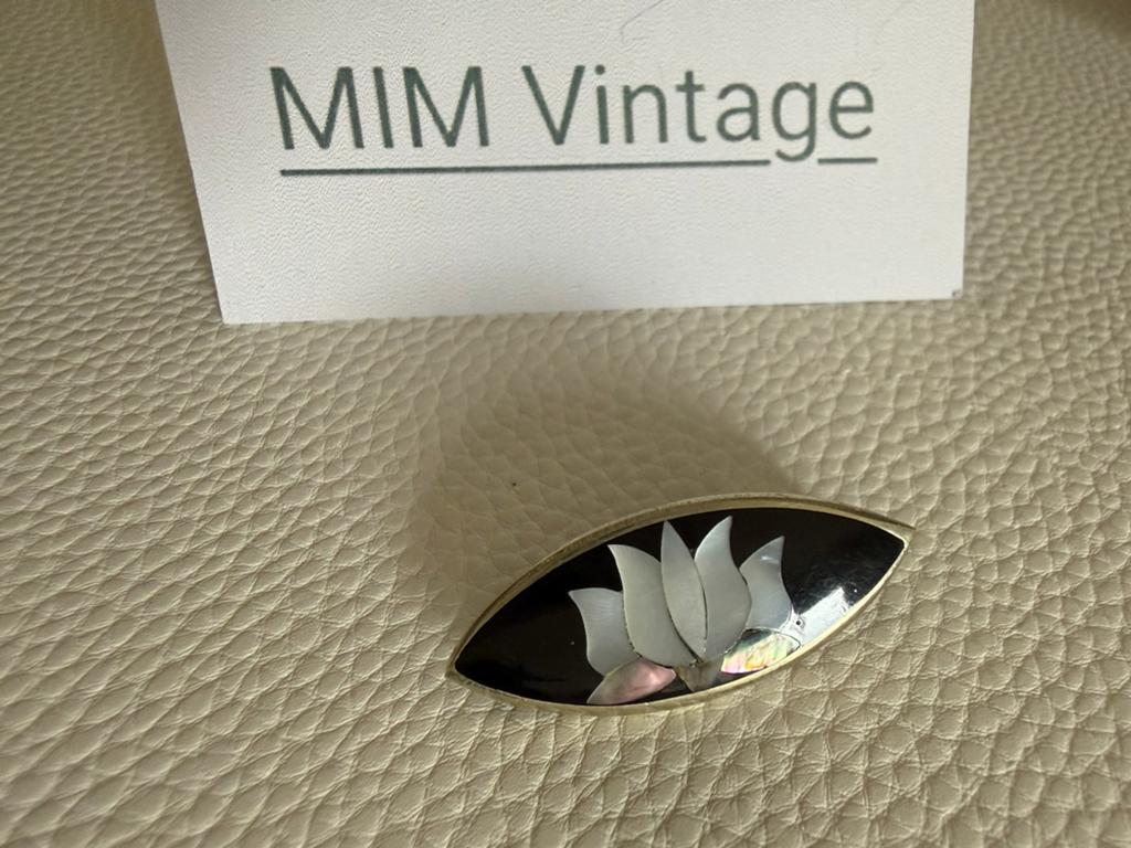 Q412/ALPACA Mexico Lotus Broche, Sieraden, Tassen en Uiterlijk, Broches, Overige materialen, Gebruikt, Verzenden, Minder dan 4 cm