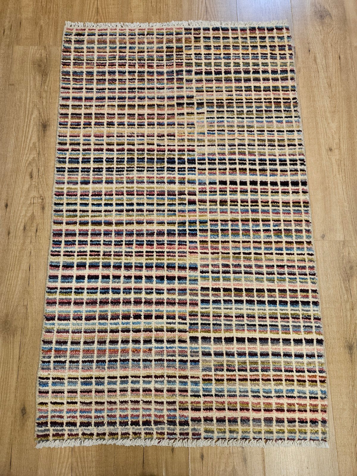Handgeknoopt oosters tapijt modern design 130x79, Info@SlatsAntiek.nl, 100 tot 150 cm, Perzisch, Vof Slats Antiek