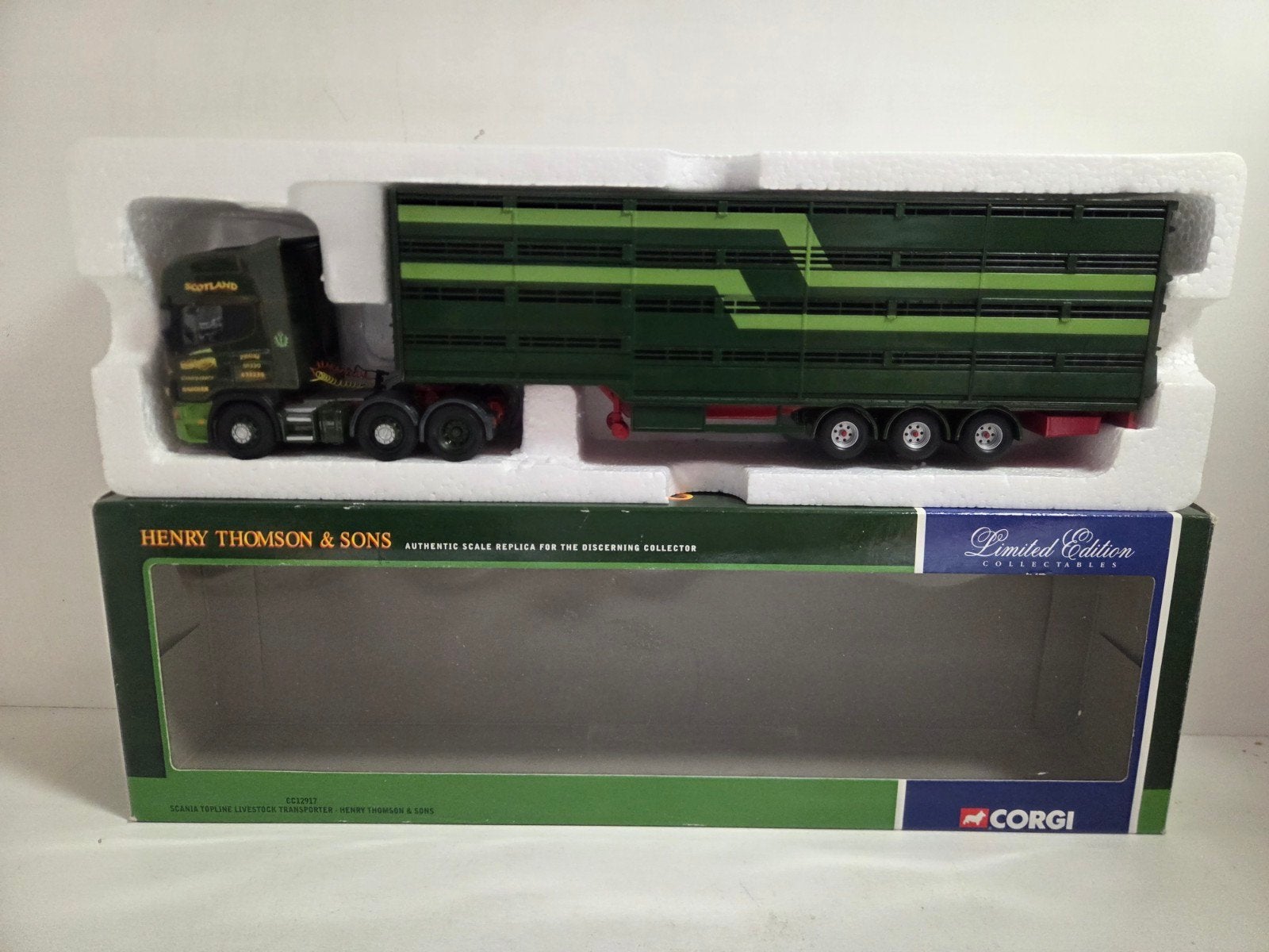 Corgi Scania Topline veewagen Henry Thomas, Corgi, ., Ophalen of Verzenden, Zo goed als nieuw