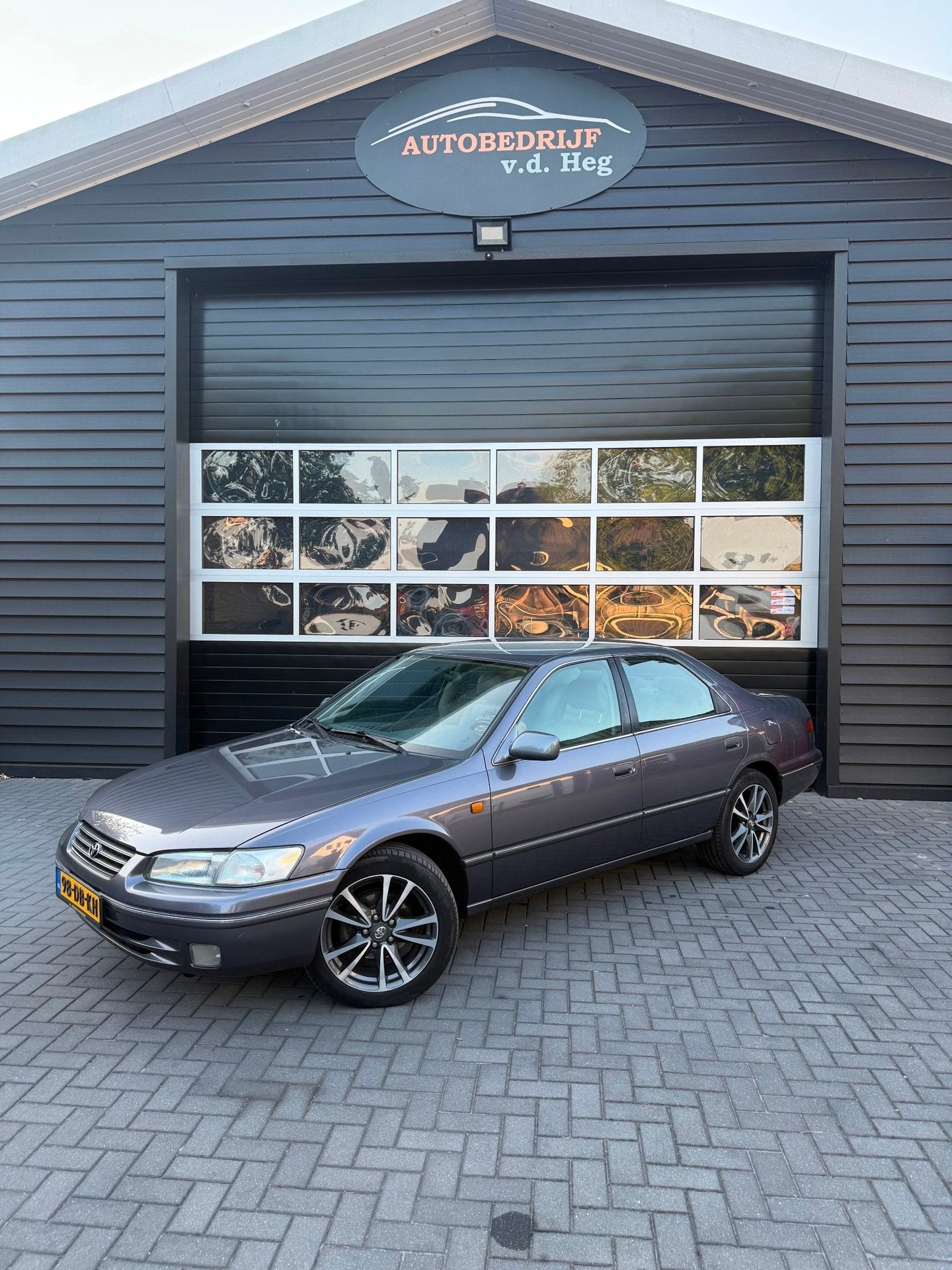 Toyota Camry 3.0i V6 Executive NAP, Gebruikt, 1445 kg, Camry, Grijs