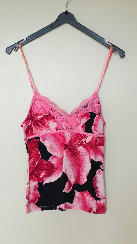 Zwart topje met roze bloemen maat 38, Kleding | Dames, Maat 38/40 (M), Zwart, Ophalen of Verzenden, Zo goed als nieuw