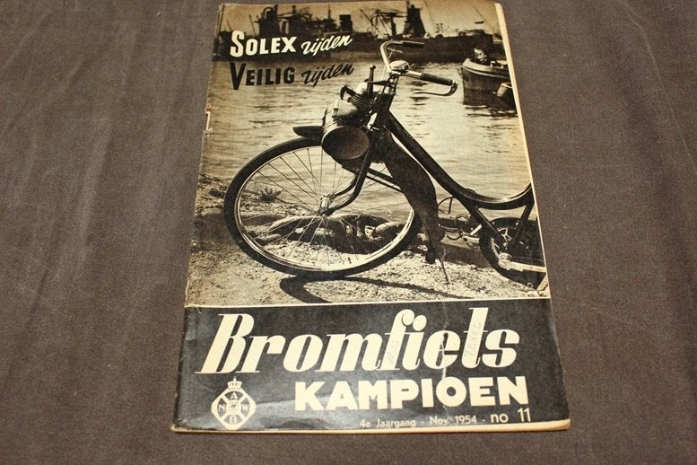 Blad bromfiets Kampioen november 1954 oa, Victoria Vicky III, Ophalen of Verzenden