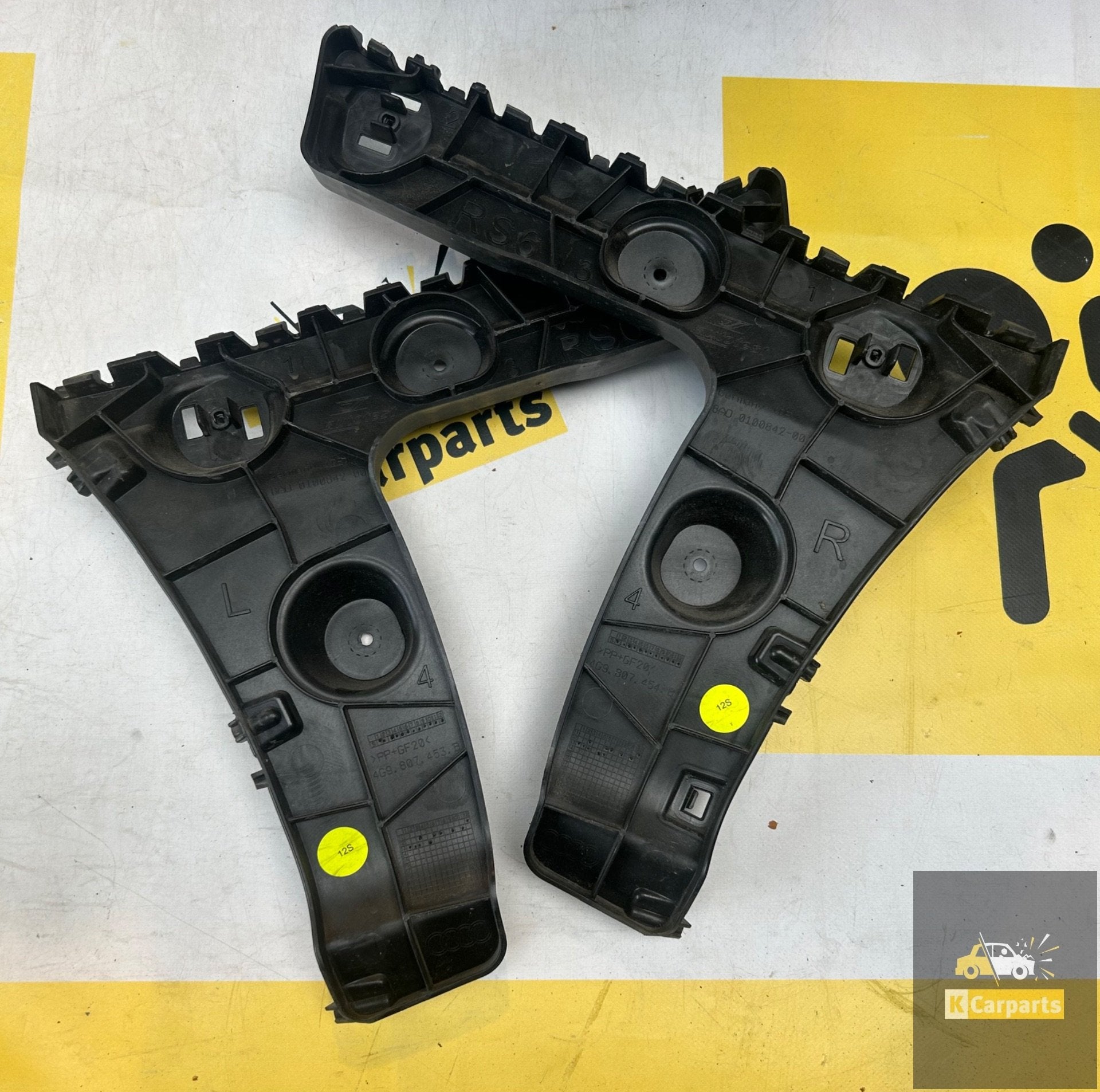 Bumpersteun links/Rechts-achter Audi Rs6 4G9807453B, Info@fabrikant.eu, Fabrikantstraat 1
1000 AA  Amsterdam, NL, Bumper, Achter