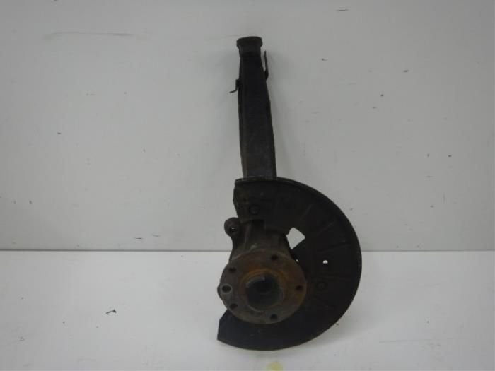 Fusee links-voor Audi Q7 (22729841), Ophalen of Verzenden, Gebruikt
