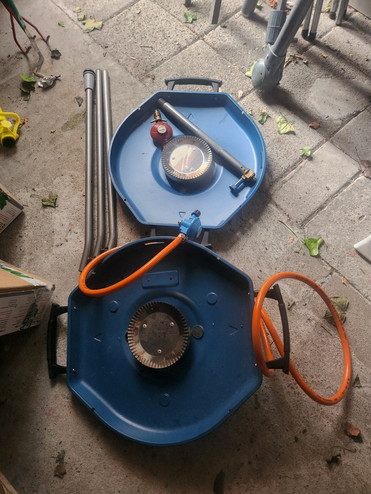 Skottelbraai Campingaz, Ophalen