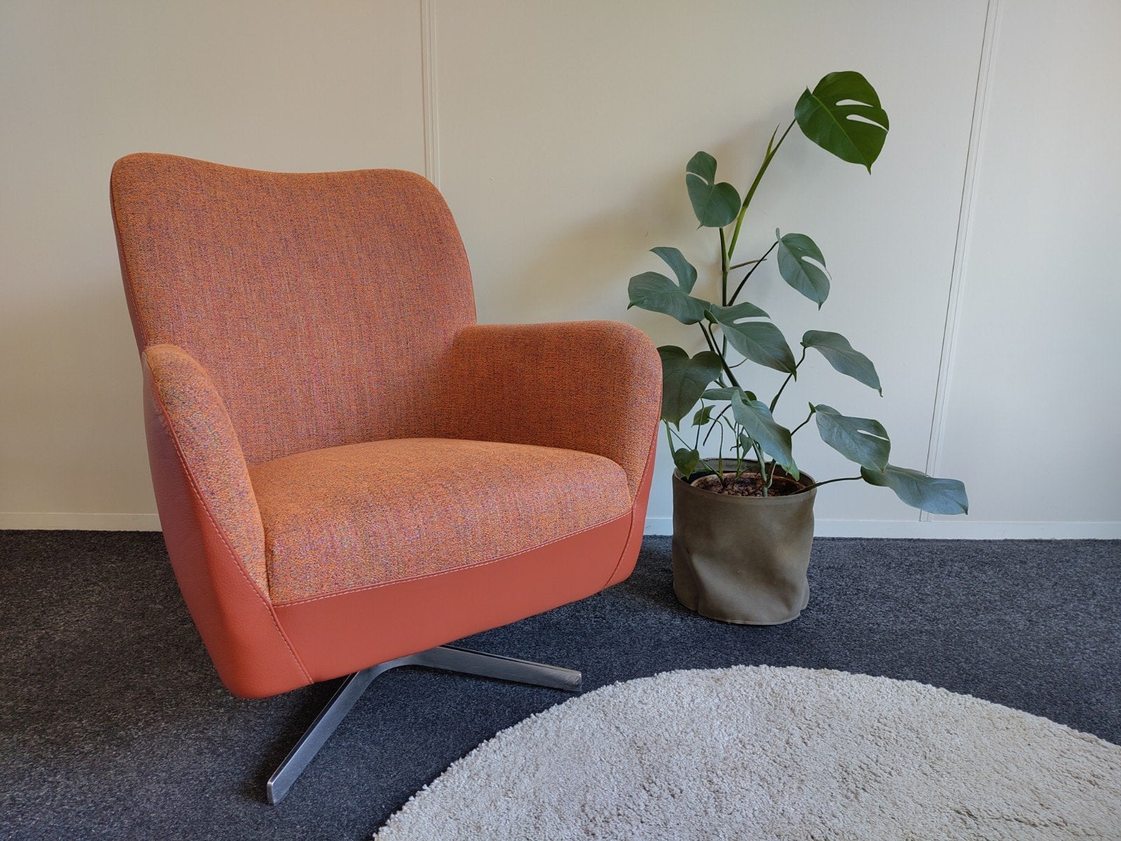 Set van 2 Design draaifauteuils Bert de Plantagie, Ophalen of Verzenden, Leer, Twee