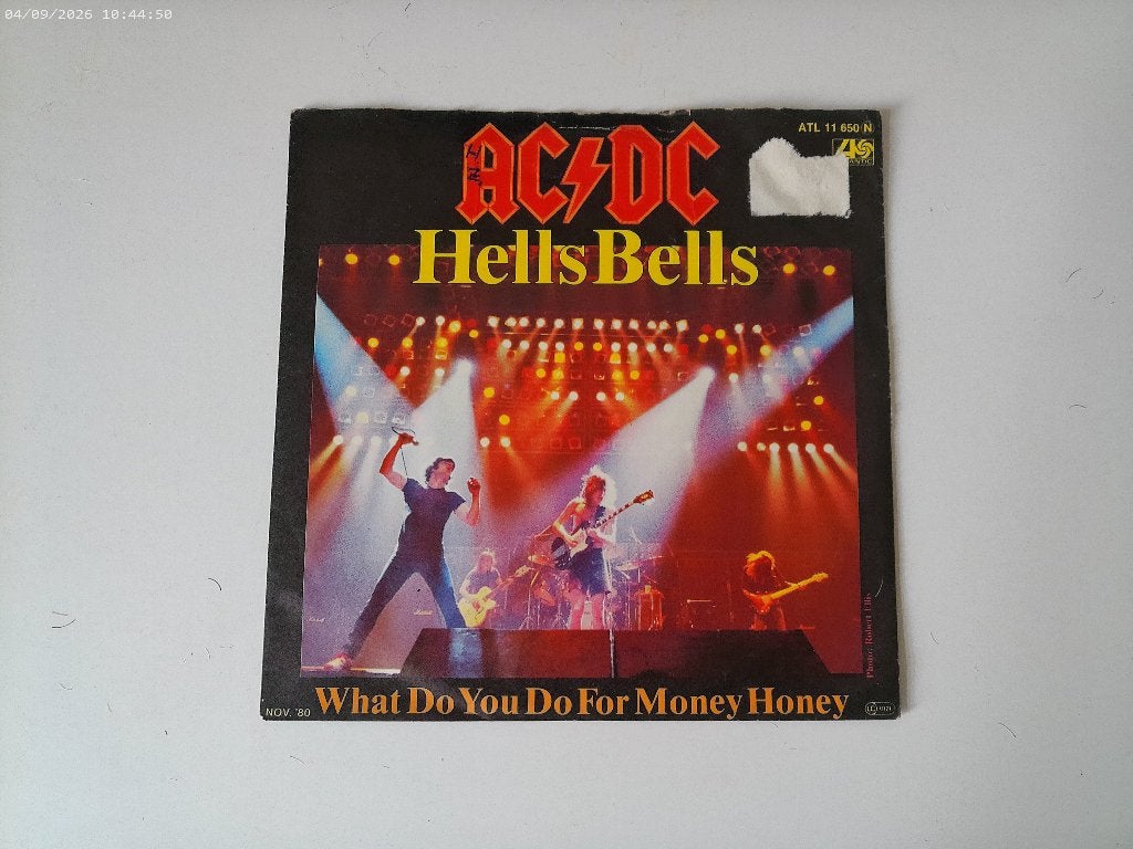 AC/DC - Hells Bells / What do you do for money Honey, Gebruikt, Fotohoes, 7 inch, Ophalen of Verzenden