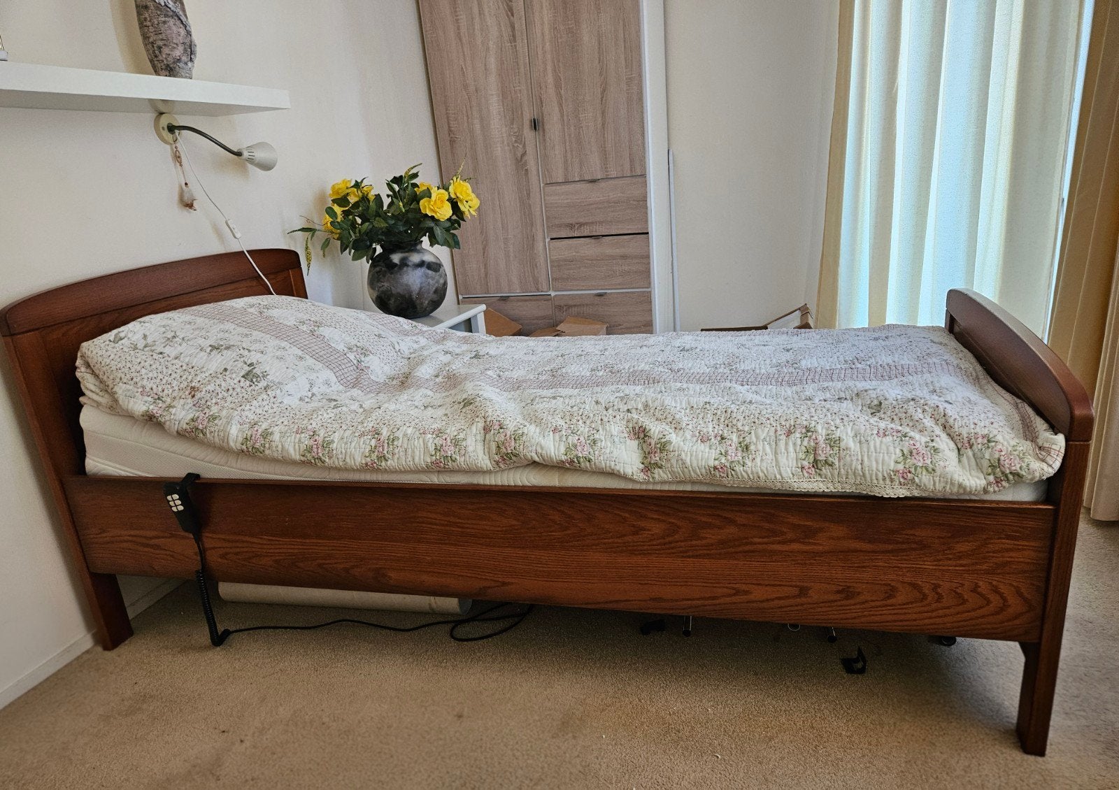 Twijfelaar 100x200cm met elektrische lattenbodem en matras, Ophalen, Bruin, Twijfelaar, 200 cm