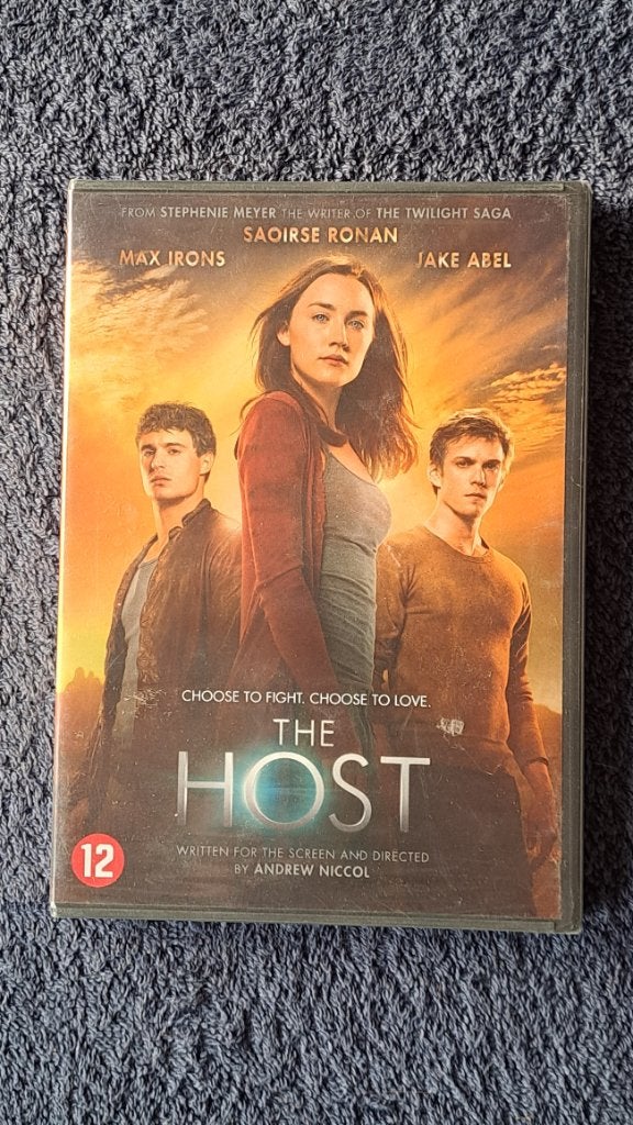 The Host "Max Irons", Alle leeftijden, Ophalen of Verzenden, Zo goed als nieuw