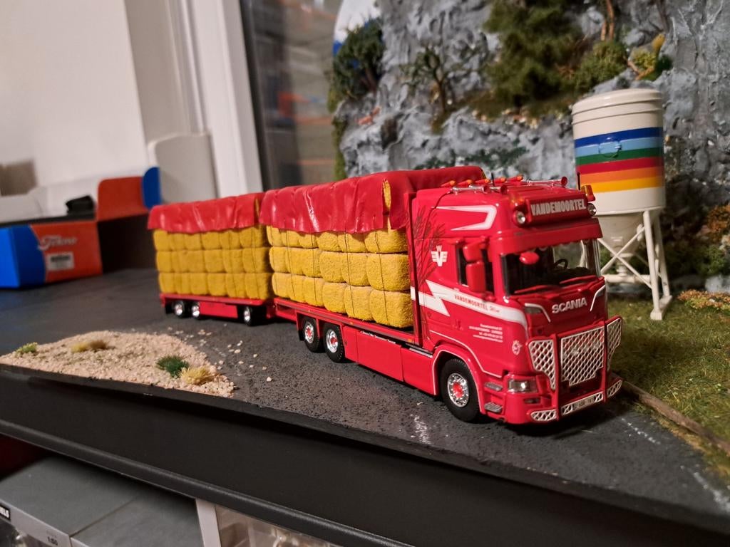 Tekno Scania VandeMoortel, Hobby en Vrije tijd, Modelauto's | 1:50, Ophalen of Verzenden, Nieuw, Bus of Vrachtwagen, Tekno