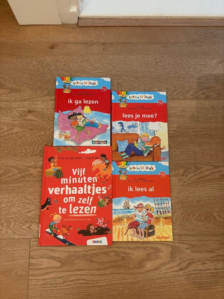 Lezen is Leuk boekenpakket voor beginnende lezers, Fictie algemeen, Elisa van Sproesen, Ivan & Ilia, Ophalen of Verzenden, Zo goed als nieuw