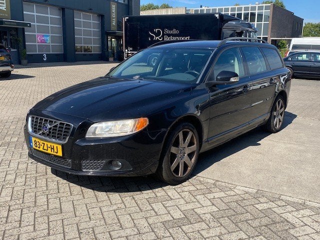 Volvo V70, Auto's, Voorwielaandrijving, 145 pk, Zwart, 4 cilinders