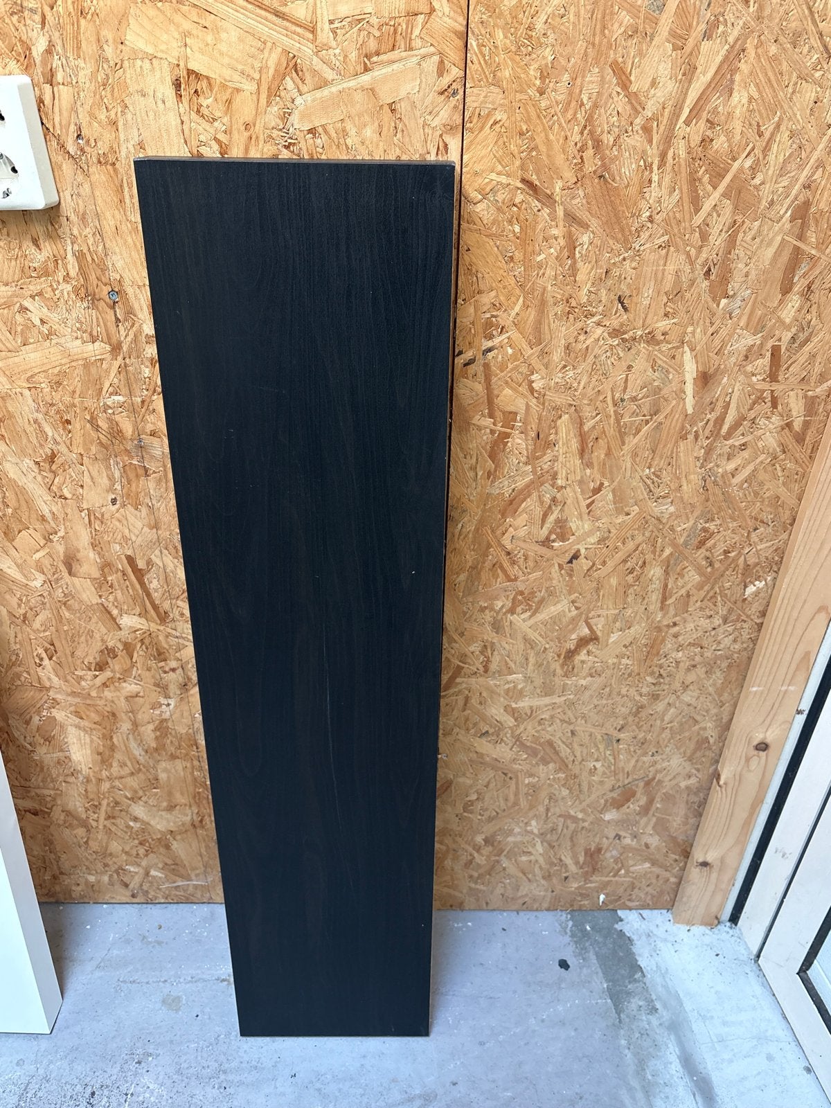 Nette zwarte IKEA Lack plank - 110x26 cm, Ophalen, 100 tot 150 cm, Zo goed als nieuw, Minder dan 100 cm