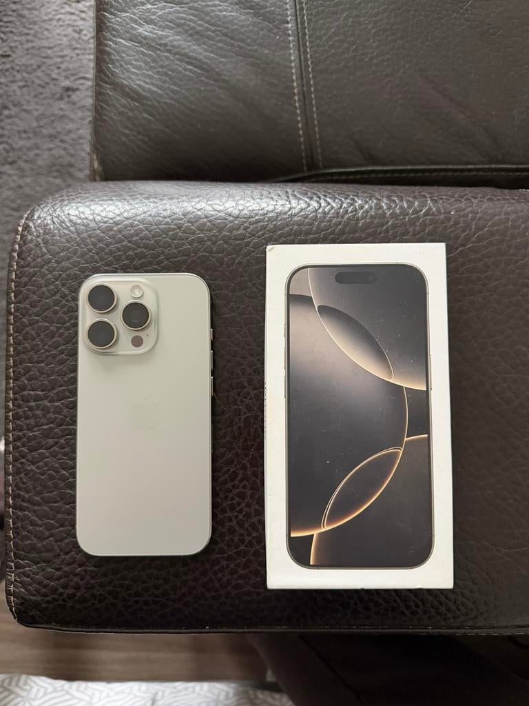 iPhone 16 Pro Titanium 128GB, Ophalen of Verzenden, Zo goed als nieuw