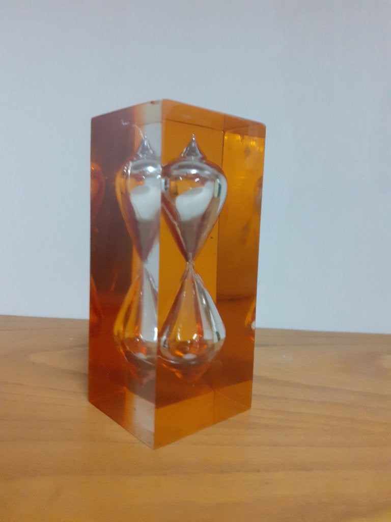 Jaren 70 design zandloper oranje plexi 5,5 x 6 x 13 cm retro, Ophalen of Verzenden, Overige typen