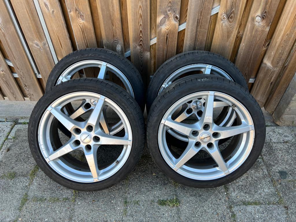 5x112  zomerbanden met velgen 225 40 18 borbet, 18 inch, Gebruikt, Banden en Velgen, Ophalen of Verzenden