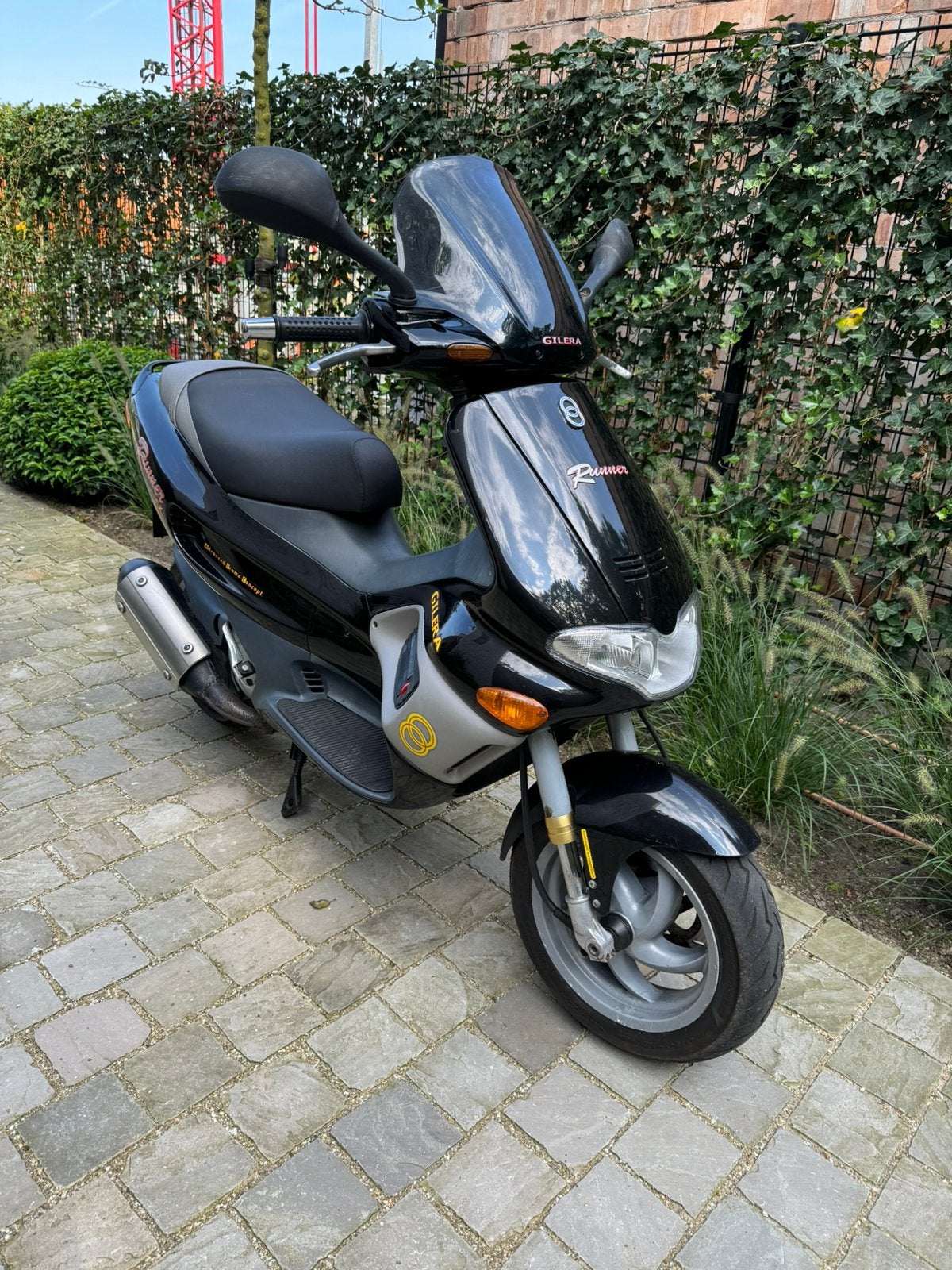 Zeer nette Gilera Runner 172cc - Gereviseerd en gestraald, Fietsen en Brommers, Scooters | Piaggio, Ophalen, Tweetakt, Gebruikt