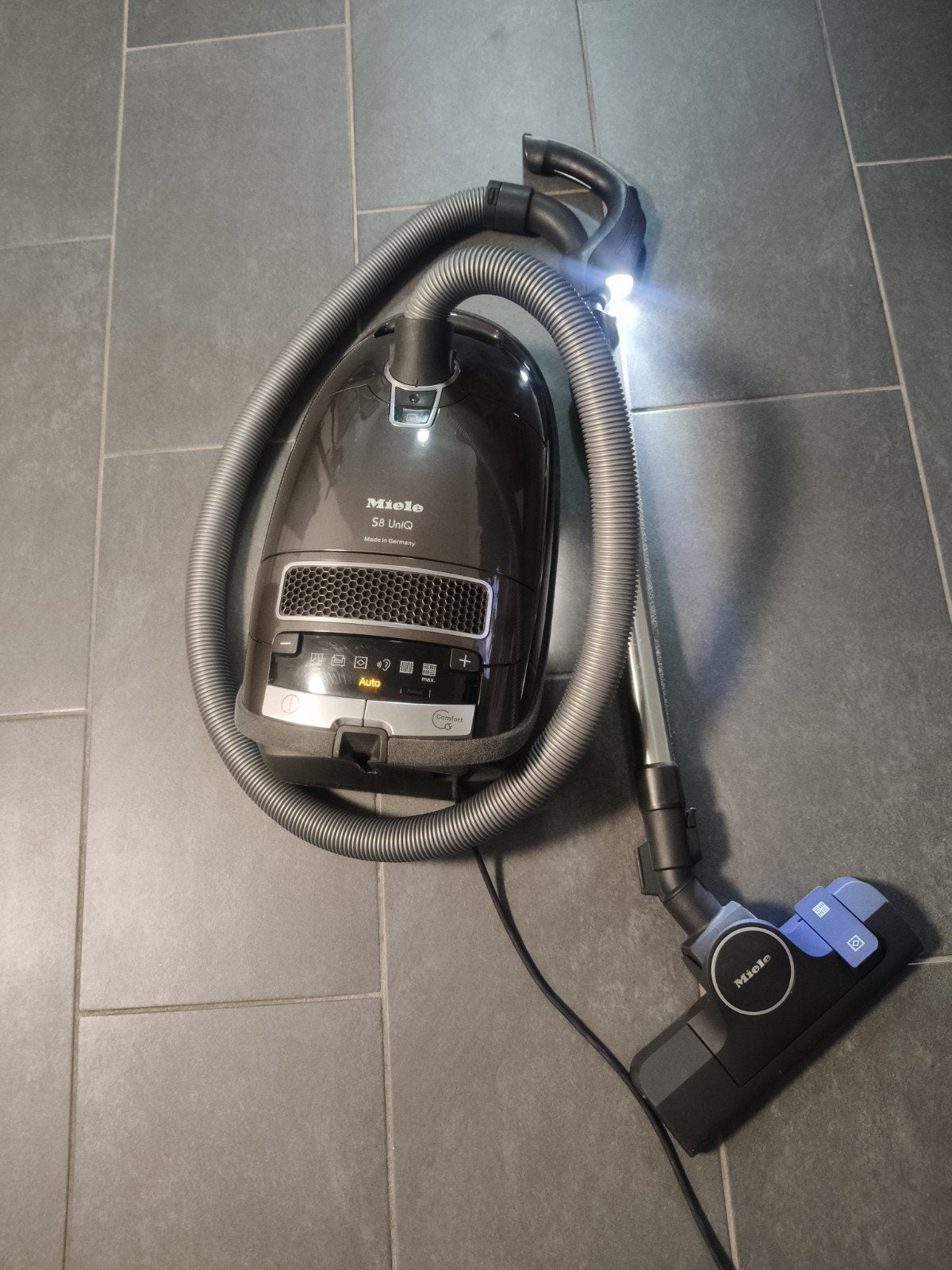 Miele S8 UniQ Hepa Special Edition Stofzuiger z.g.a.n., Stofzak, Inclusief accessoires, Ophalen of Verzenden, Zo goed als nieuw