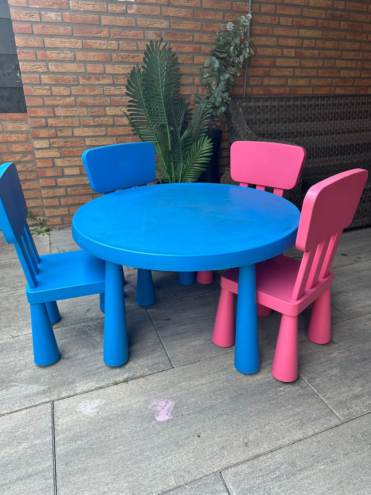 Ikea Mammut tafel en stoelen, Ophalen, Zo goed als nieuw, Stoel